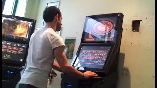 Guys Breaks Slots Machine And Video Machine Almost Full Destroyed [upl. by Raddy]