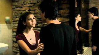 Damon y Elena  Cronicas Vampiricas 2x13 Español [upl. by Tahpos288]