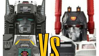 S3 Fortress Maximus Vs Metroplex  Comparisons between the Transformers Titan Class Figures [upl. by Attenreb957]