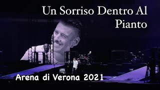 Francesco Gabbani  Un Sorriso Dentro Al Pianto LIVE Arena di Verona 2021 [upl. by Ecreip397]