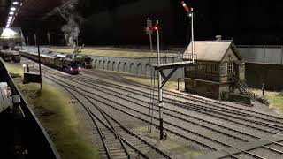 John Ryans Express – O Gauge model railway at Over Peover [upl. by Epilif]