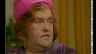 Les Dawson  Cissie amp Ada  Honeymoon Memories [upl. by Eissel501]