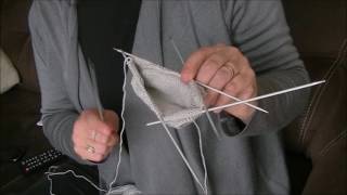 Tuto de chaussette au tricot avec 5 aiguilles [upl. by Esylla231]