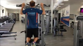 How to use the assisted chin up machine [upl. by Illom]