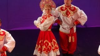 Russian Folk Dance Kalinka Malinka Russian Traditions [upl. by Bree921]