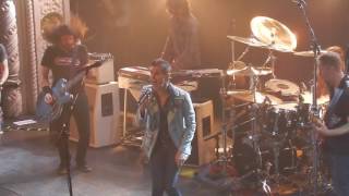 Foo Fighters  Mountain Song With Perry Farrell Live at the Metro [upl. by Yuk]