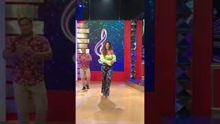 Alejandra Jaramillo bailando merengue [upl. by Tallulah]